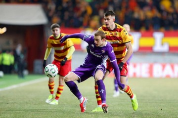 欧协联淘汰赛附加赛3-0，意甲第18完胜波兰超第1，占得先机