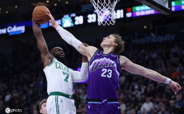 布朗23+10乔治空砍37分 凯尔特人胜爵士