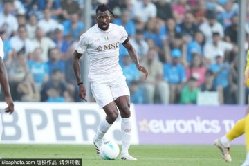 95分钟读秒绝杀!那不勒斯1-0卡利亚里意甲两连胜 安古伊萨制胜