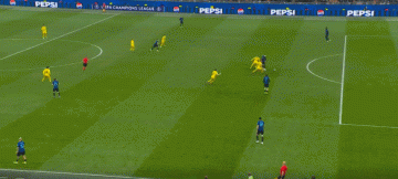 6.66亿换2.15预期进球！国米被5713万黑马羞辱，战犯失误葬送欧冠梦