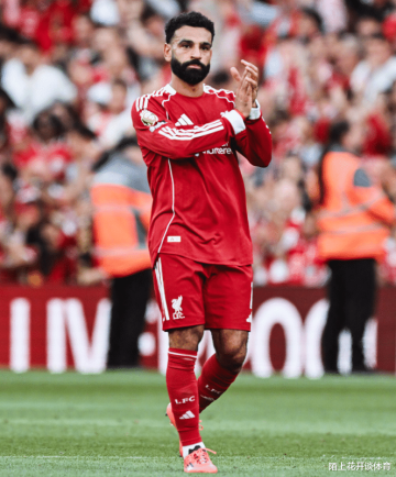 萨拉赫6分钟传射,力压梅西创造历史!范迪克绝杀,利物浦3-2马竞