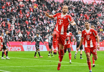 3-2！德甲霸主继续狂飙：豪取4连胜，凯恩狂轰28球，领跑射手榜