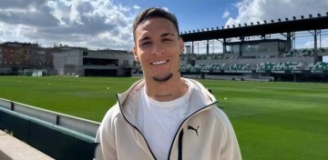 狂降6000万欧!曼联铁心要甩包袱,碰到西甲穷人,只肯掏2000万欧