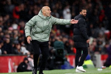 吉滕斯5600万水货暴露，5场比赛0进球0助攻，难敌强队挑战