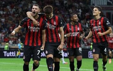 AC米兰补强锋线：目标两大空霸，前德甲金靴+西甲银靴！