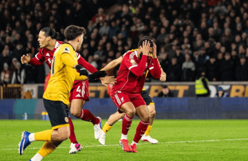 补时崩盘成瘾，利物浦5次绝杀丢9分，欧冠资格真要悬了