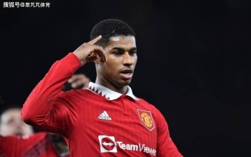 曼联前10号终于圆梦!主帅亲自点名促成转会,他来到了诺坎普