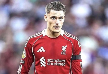 4-0!德甲冠军提前发货!这队15轮不败,场均赢3球,62年纪录被改写