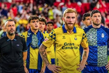 西甲冲刺:巴萨夺冠在即,三队争欧冠,两队冲降级,悬念依旧激烈