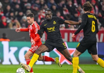 一场2-0胜利，拜仁锁定欧冠16强席位，直指冠军荣誉