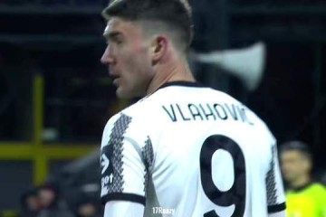 曼联2000万可签新9号?哲凯赖什或借曼联自我推销,奥斯梅恩也效仿