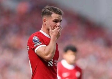 剑指欧冠！斯洛特或让利物浦重返巅峰，8000万欧悍将却成球队软肋