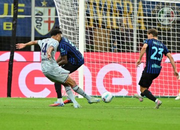 （体育）足球——意甲：国际米兰不敌乌迪内斯