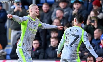 英超射手榜:哈兰德17球领跑,蒂亚戈11球紧随其后!仅2人上双!