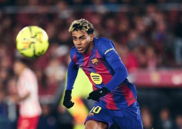 击退马竞!莱万离谱丢点,巴萨3-1逆袭,全取3分,稳住西甲榜首