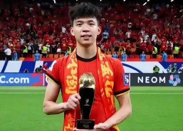 王钰栋踢意甲主力?并非毫无希望,2点因素有利,赞助商该发力了