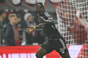 适合上海申花!法甲级射手接近中超,身价2千万元,有望登陆豪门