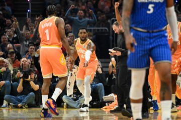 米切尔42分哈登26+7 班凯罗36分骑士胜魔术