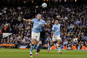 体坛联播|曼城击败那不勒斯,拉什福德双响助巴萨开门红