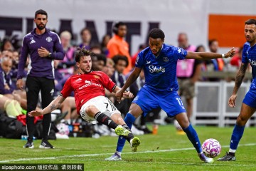 费尔南德斯直言不讳:曼联平局背后的懒散真相