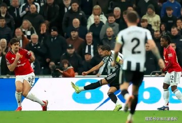 遗憾！曼联后防大腿再伤推迟复出，英超“争三之战”红魔防线告急