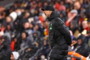 英超回顾：红军之殇，克洛普战术伤人亦伤己，两大死敌宁为玉碎也不为瓦全