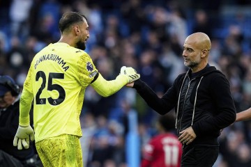 深一度｜当曼城洗心革面，曼联只有换帅？