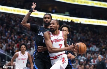 杜兰特空砍之夜火箭命门再现 刚过几天好日子又开倒车?