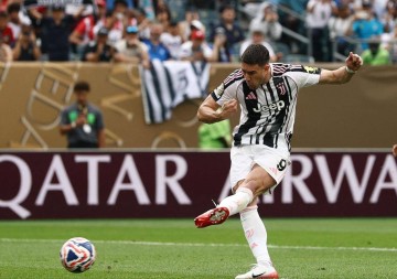 意甲锋霸真要走？尤文慌不慌？切尔西可等着捡漏呢