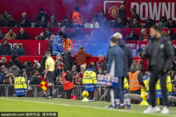 曼联年轻中后卫艾登-海文：潜力无限的后防新星