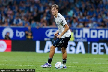 卡雷拉斯闪耀全场!皇马2-1马洛卡战术解析与数据揭秘