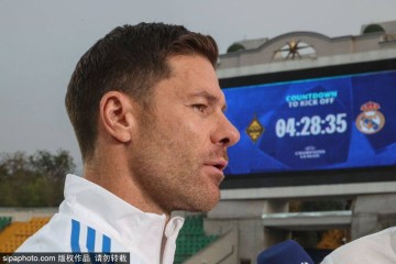 皇马多面手巴尔韦德:从边后卫到中场的挣扎与蜕变