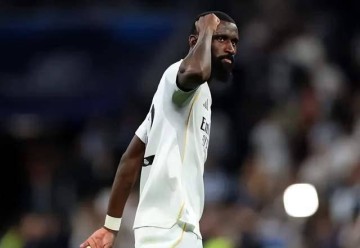 伤愈归来，33岁吕迪格再现巅峰状态：严防哈兰德重塑皇马后防核心