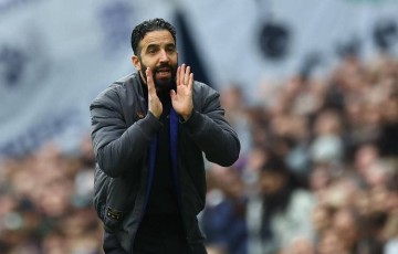 阿莫林灵活变阵助曼联1-0险胜纽卡,逆境中涌现意外功臣