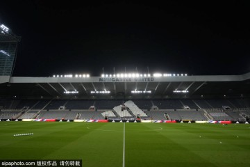 欧冠席位争夺战：卡里克谨慎掌舵，曼联能否稳固前四？