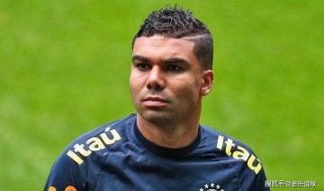 当初卡塞米罗和队友复盘,无人理会之后,就应该明白曼联的状况