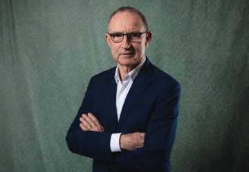 官宣！英国两大豪门同日震撼换帅，凯尔特人更彻底，主教练与总监双双离队