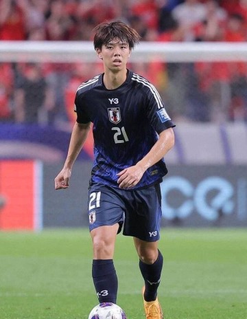 热刺500万引进高井幸大：森保一称其能超越范迪克