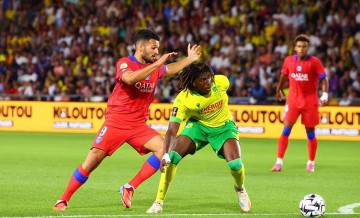 17岁法国后防新星塔蒂耀眼法甲,身价开到5000万欧,四大豪门争抢激烈