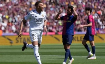 逼近大罗,西甲首赛季进球史第二!姆巴佩依然有望摘得金球奖