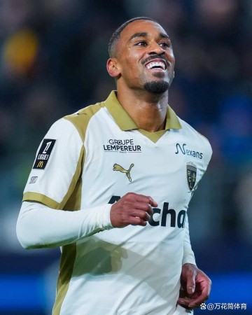 一场5-0，让法甲榜首易主！大黑马一路狂飙，大巴黎又被挤下王座，身价相差11倍