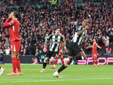 迪马济奥：利物浦想要伊萨克和奥斯梅恩，伊萨克想离开纽卡