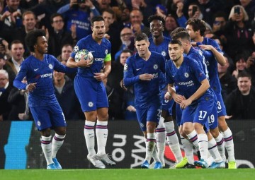 联赛杯:5-1!18岁葡萄牙新星昆达双响炮加率葡超豪门进4强,切尔西撞大运!