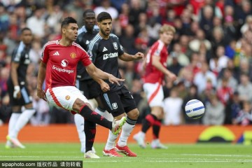 朗尼克炮轰曼联!6000万欧卡塞米罗成反面教材,拉特克利夫被点名警告