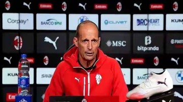 3000万锁定谢什科前队友?曼联捡漏德甲传中王,左路荒终要破局?