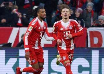 0-2到6-2！德甲霸主神奇逆袭，23岁天才踢疯了：独造5球太犀利