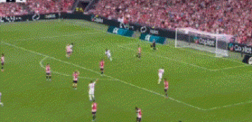 2-3,卢克巴基奥飙10分角世界波难救主,塞维利亚惨遭西甲开门黑