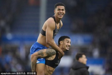 97分钟绝杀！莱万特奇迹逆转升西甲，瓦伦西亚疯狂！萨拉戈萨死里逃生！