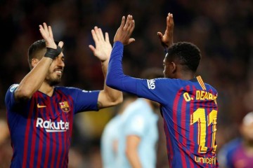 西甲焦点战:塞维利亚主场能否爆冷击退巴萨?