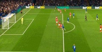 首胜!切尔西1-0本菲卡穆帅重回蓝桥加纳乔造乌龙佩德罗染